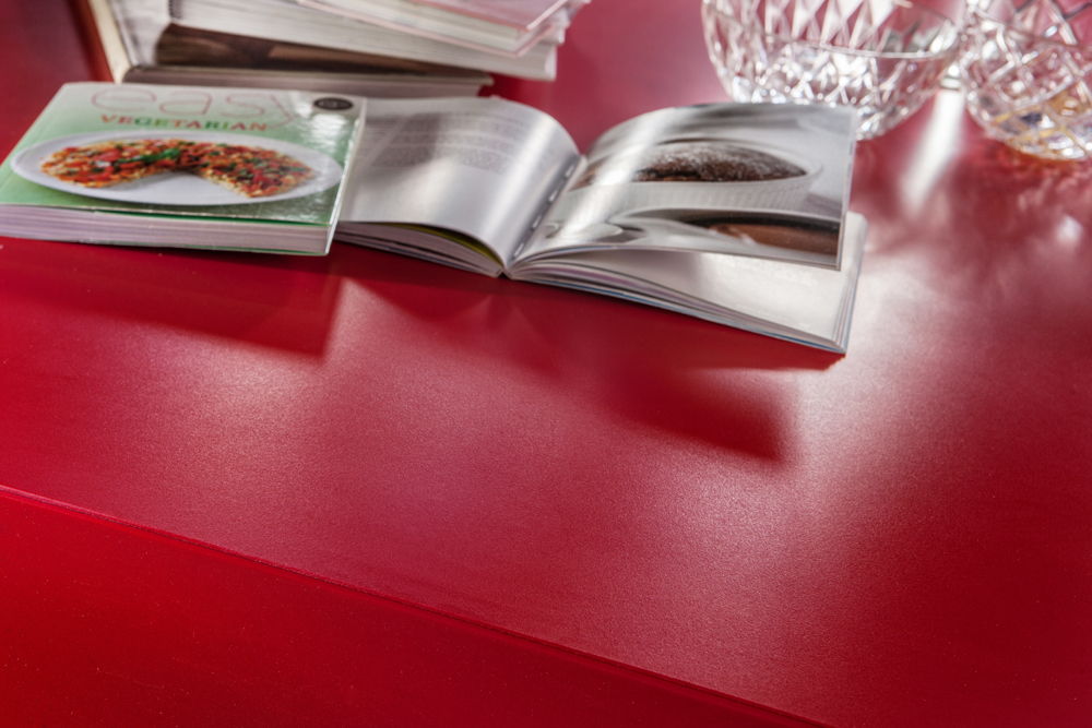 Tampo Silestone Rosso Monza Textura Suede